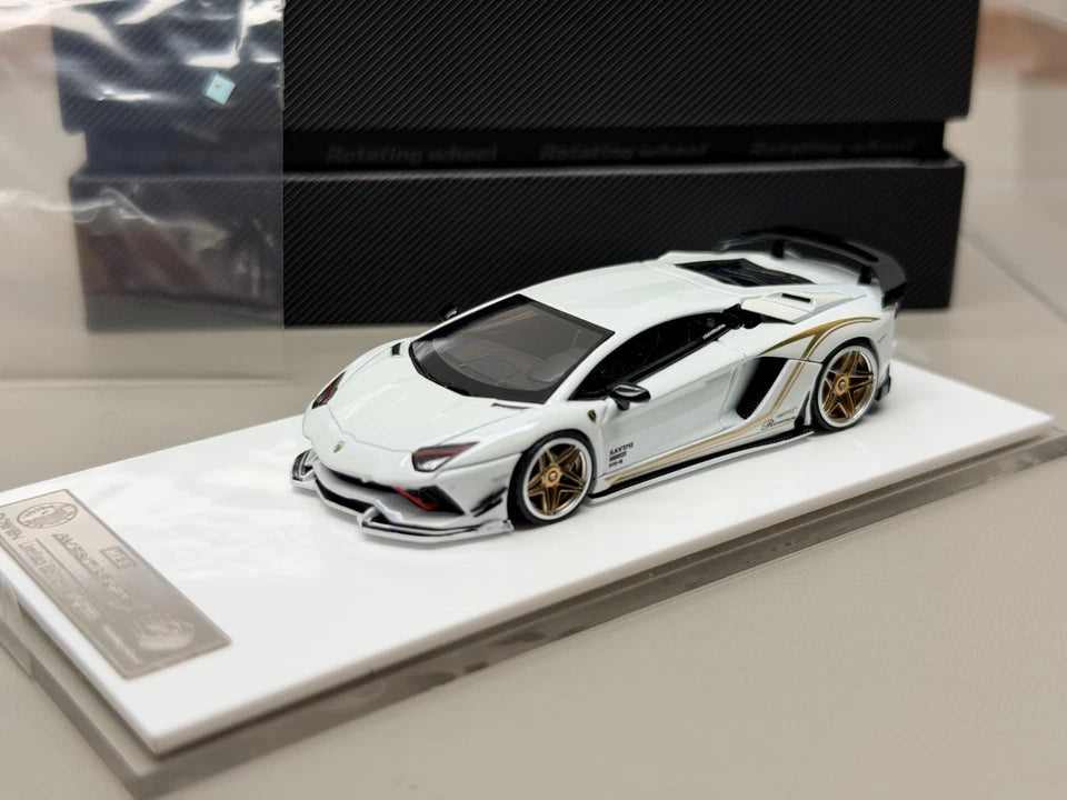 ROTATING WHEEL 1/64 LAMBORGHINI AVENTADOR ROWEN BLANCO