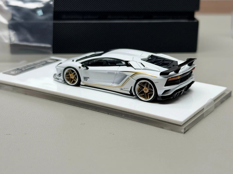 ROTATING WHEEL 1/64 LAMBORGHINI AVENTADOR ROWEN BLANCO