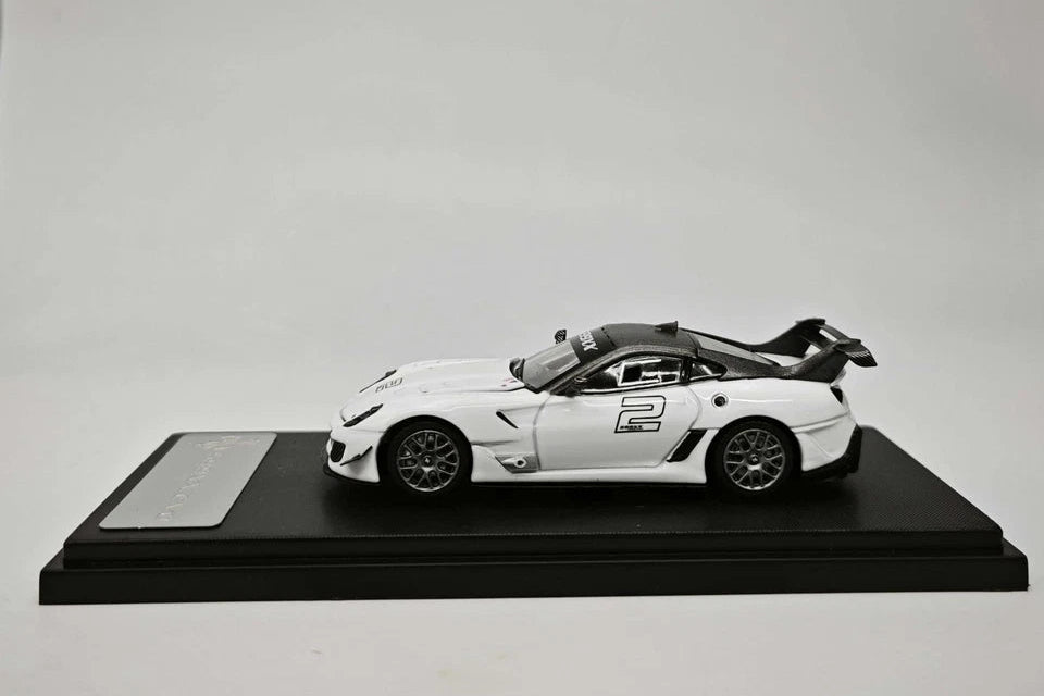 DIECAST MODEL 1/64 FERRARI 599XX #2 BLANCO