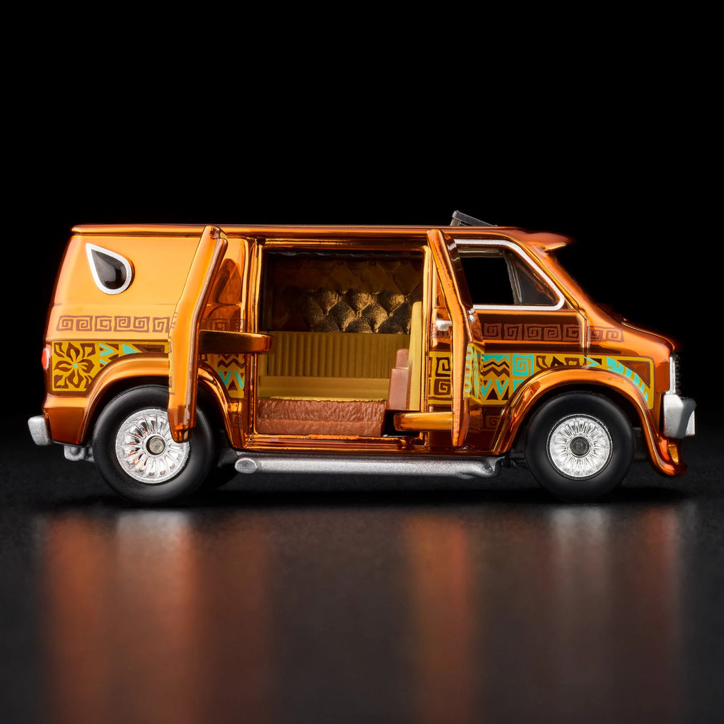 RLC Exclusive ‘70s Dodge Tradesman Van Collectible Diecast